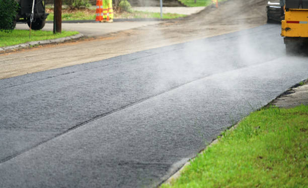 Best Permeable Paver Driveway  in Waterville, MN